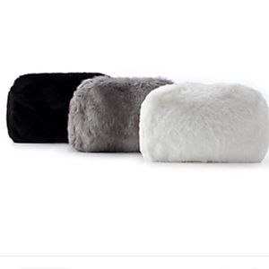 Fur Cosmetic Bag Soft and Luxurious.